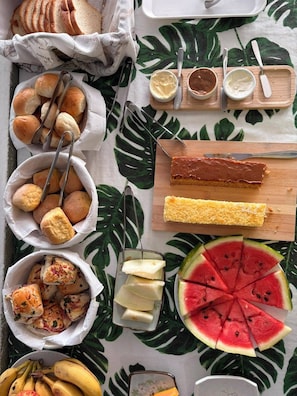 Tägliches inbegriffenes Frühstücksbuffet