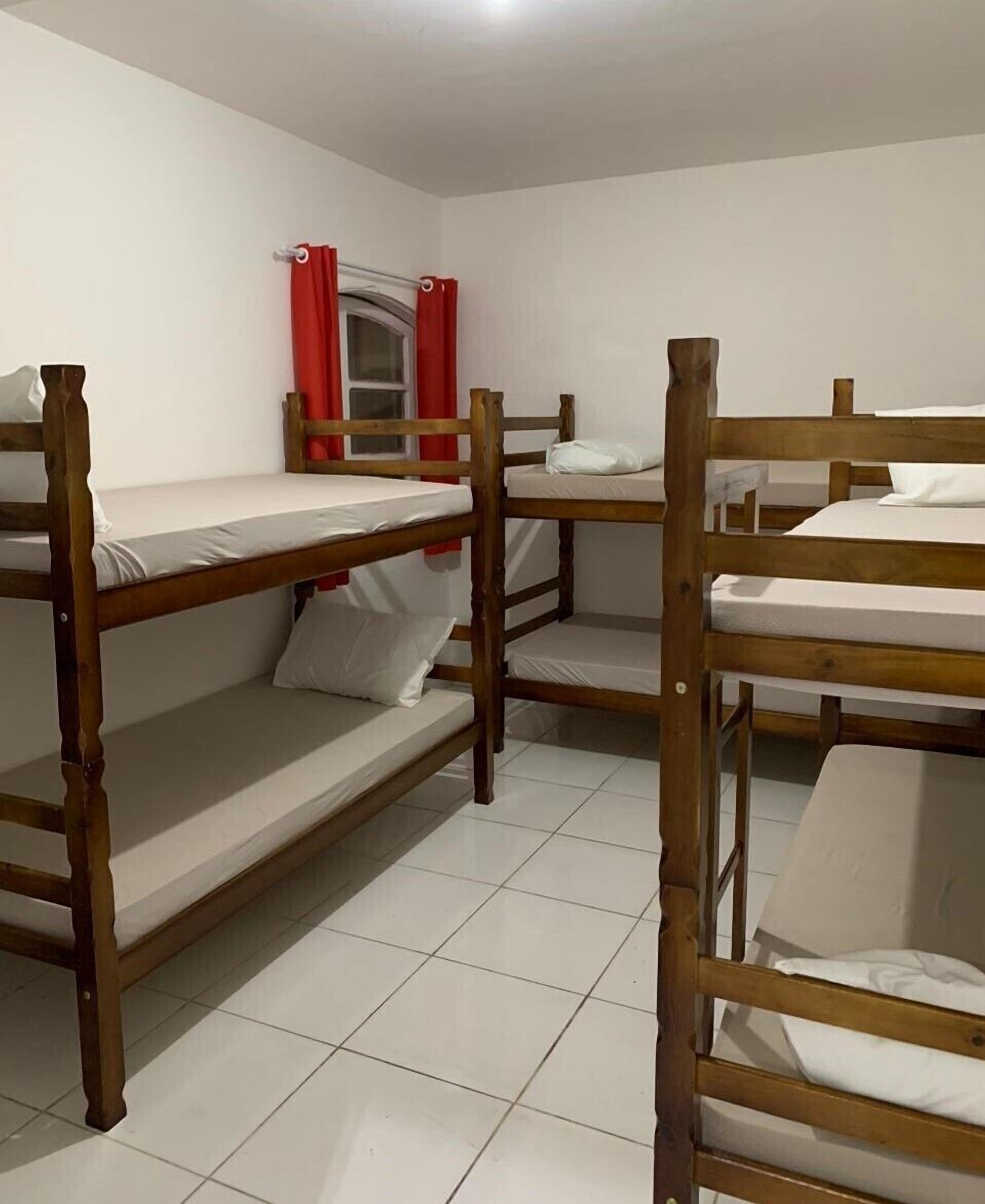 Dormitori compartit bàsic