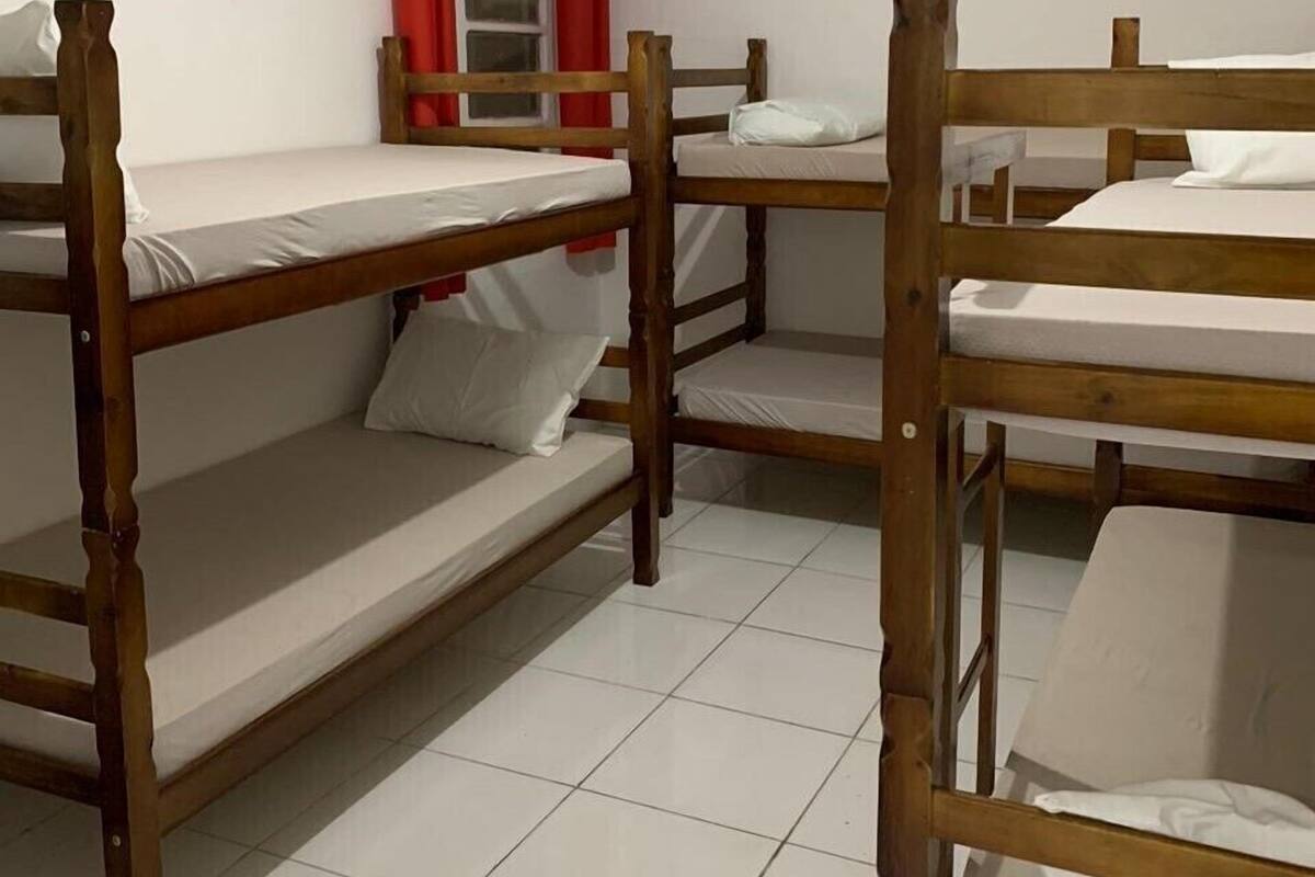 Dormitori compartit bàsic