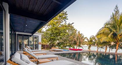 Balam Beach Villa - Modern 4Bed Oceanfront w/ Pool