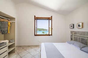 4 Schlafzimmer, Bügeleisen/Bügelbrett, kostenloses WLAN, Bettwäsche