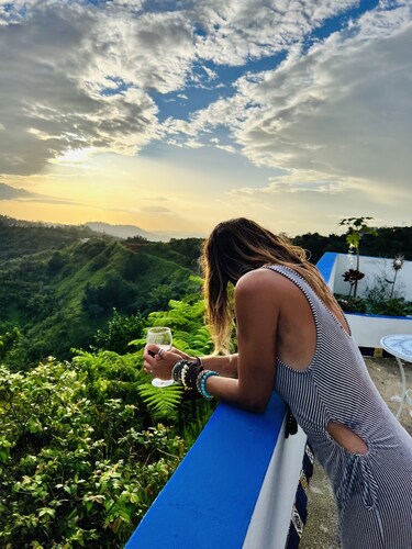 Villa Verde Luz: A Virgin Forest (Pets Allowed)