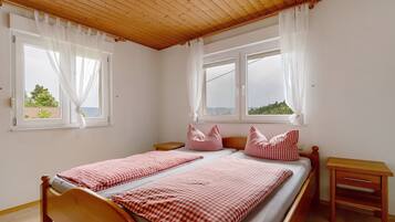 2 camere, ferro/asse da stiro, Wi-Fi gratuito, lenzuola