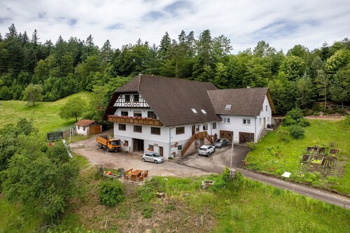Ferienwohnung "Grüner Ausblick" mit Bergblick, Privat-Terrasse