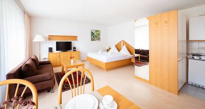 Studio Apartment 'Ferienwohnung, 35qm' with Balcony and Wi-Fi