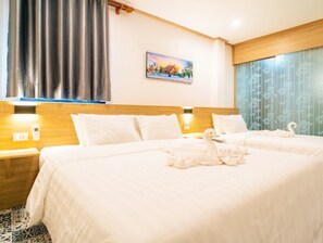 Egyptian cotton sheets, premium bedding, minibar, in-room safe - New Champa Boutique Hotel (Vientiane)
