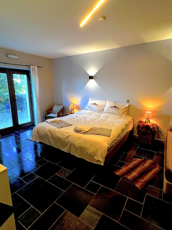 Comfort Room, Accessible