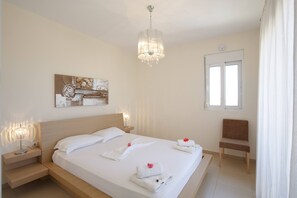 3 dormitorios, tabla de planchar con plancha, wifi y ropa de cama