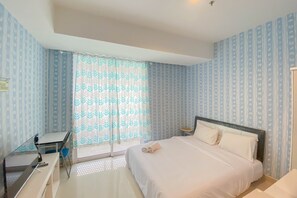 Apartment | Free WiFi - Minimalist Studio At West Vista Apartment (Jakarta)