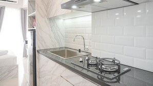 Ảnh chưa phân loại, 4 trong số 14 ảnh, nút