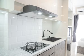 公寓 | 私人厨房 | 大冰箱、炉灶、电饭煲、厨具/餐具