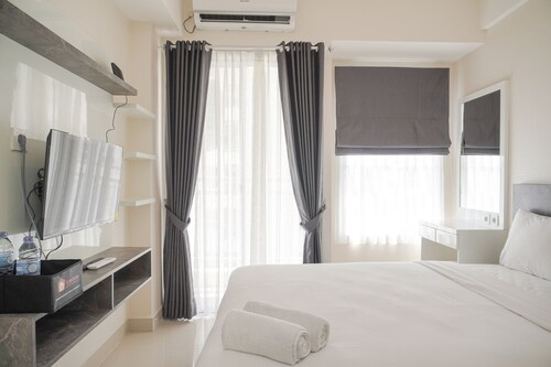 Good Deal And Homey Studio At 11St Floor Citra Living Apartment