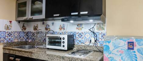 Lejlighed | Privat køkken | Køleskab/fryser i fuld størrelse, kogeplade