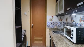 Appartement | Cuisine privée | Grand réfrigérateur, plaque de cuisson