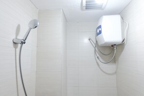 Apartamento | Baño | Ducha y toallas