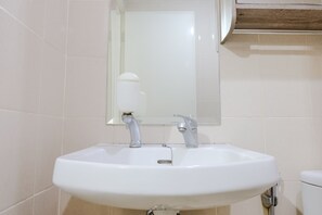 Apartamento | Banheiro | Chuveiro, toalhas de banho