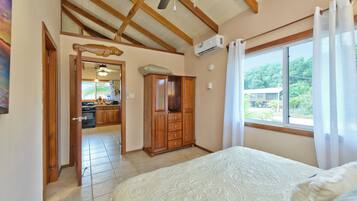 2 habitaciones, caja de seguridad en la habitación y cortinas blackout