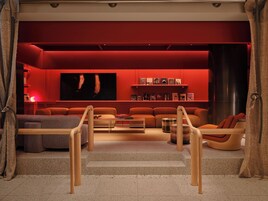 2 bars/lounges, rooftop bar