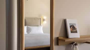 Egyptian cotton sheets, premium bedding, pillowtop beds, in-room safe