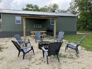Outdoor dining - FS Rental #4 Annapolis, MO Black River (Annapolis)