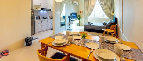 Exclusieve studio | Luxe beddengoed, een kluis op de kamer, individueel gemeubileerd
