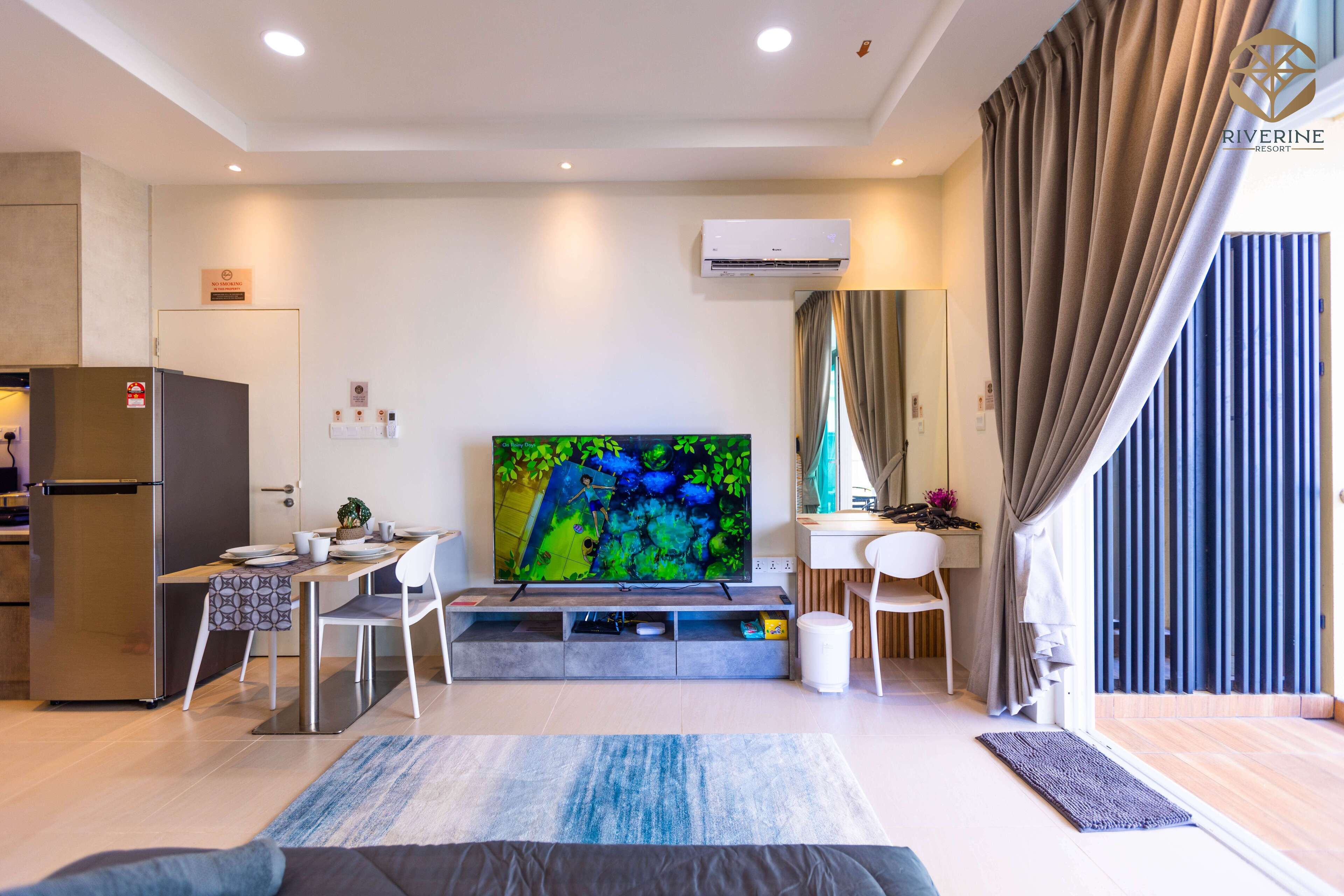 Panoramic Studio Suite | Premium bedding, in-room safe, individually furnished, desk