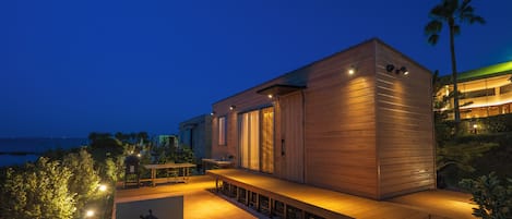 Glamping Twin B, Non Smoking *Views vary | Down comforters, in-room safe, free WiFi