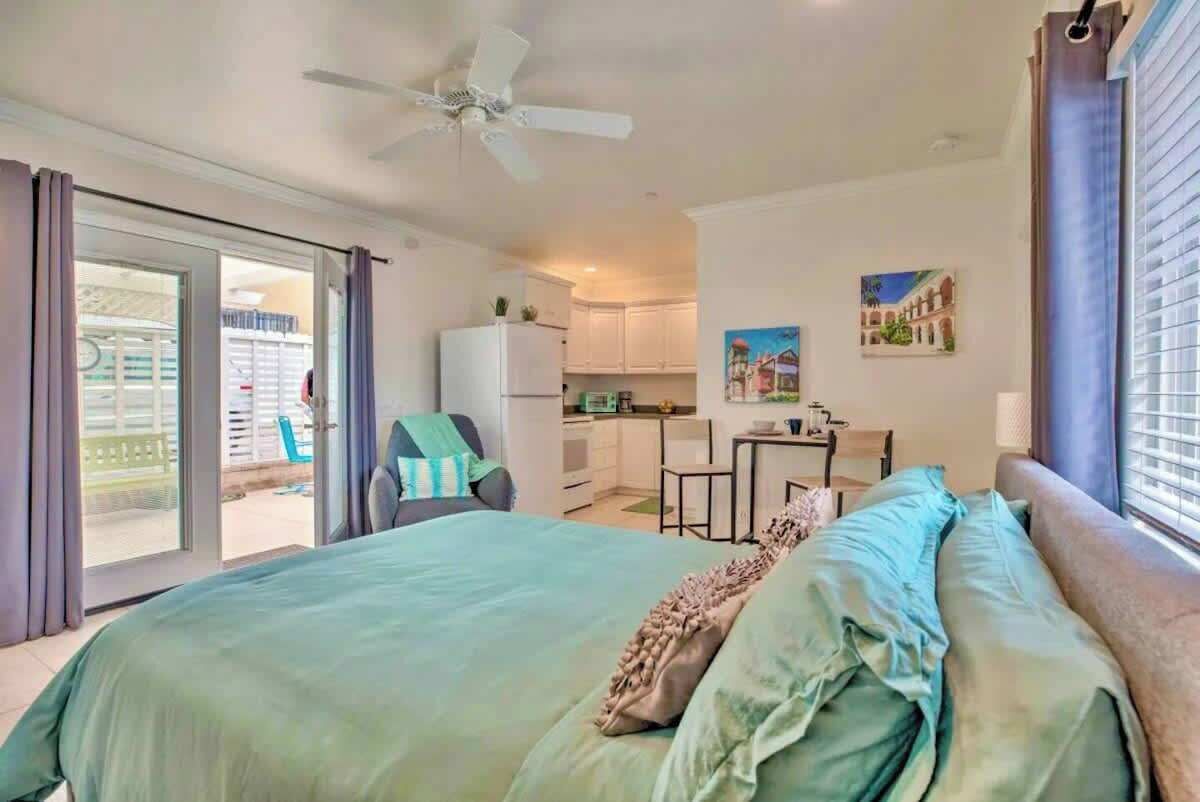 Iron/ironing board, travel cot, WiFi, bed sheets