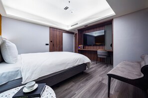 Elite-Vierbettzimmer, 2 Doppelbetten | Individuell eingerichtet, kostenloses WLAN, Bettwäsche