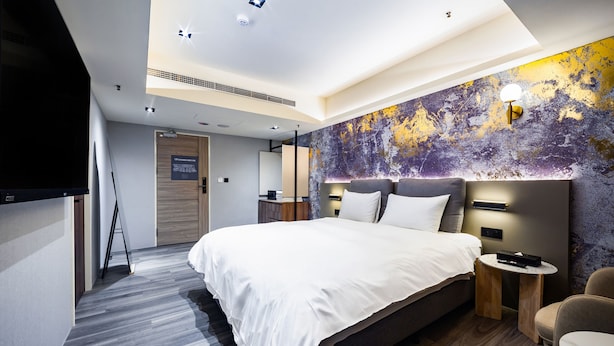 Free WiFi, individually furnished, bed sheets - modayhotel (Taichung)