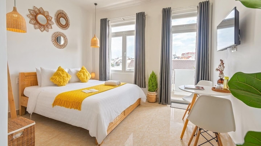 One Million Homestay