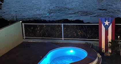 Ocean front home with 3 suites, salt water pool, gated and Wifi.