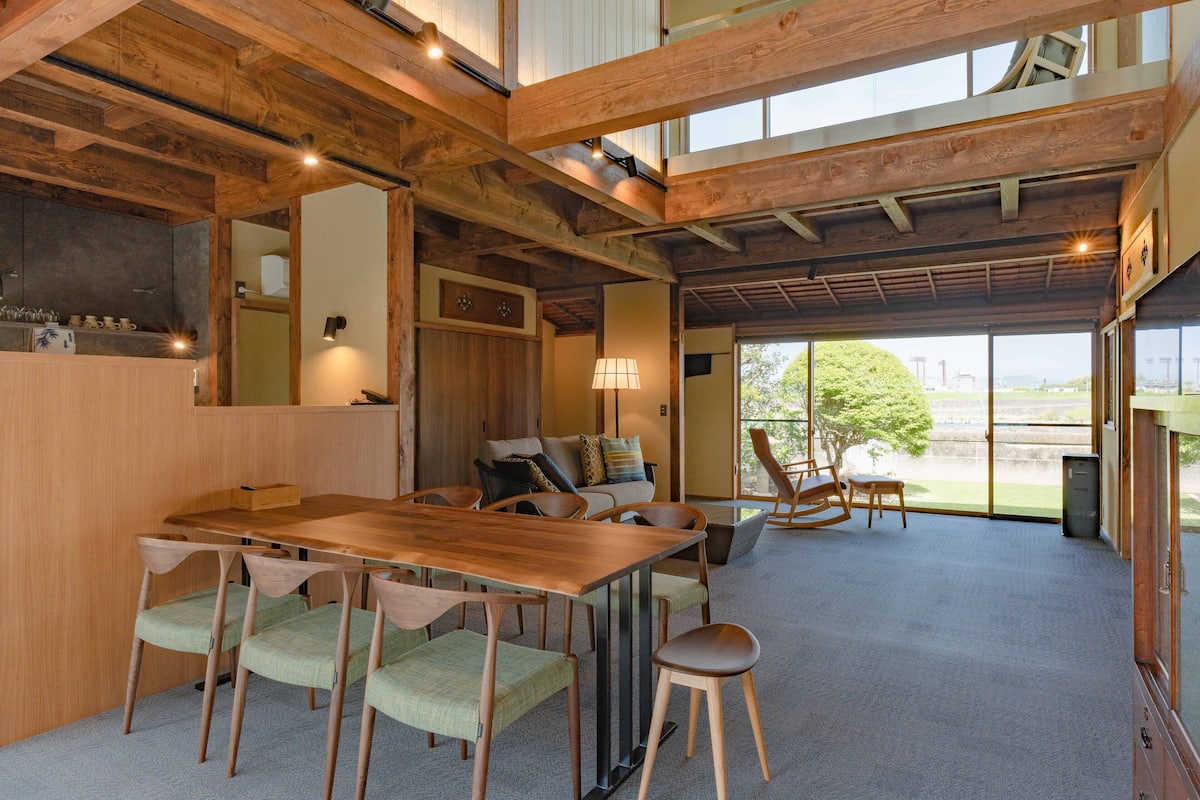 Villa (Uguisu) | Wohnbereich | 50-Zoll-Flachbildfernseher mit Digitalempfang, Fernseher