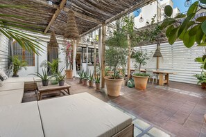 Outdoor dining - Hôtel Particulier Dans Palma (Palma)