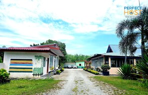 مدخل المنشأة