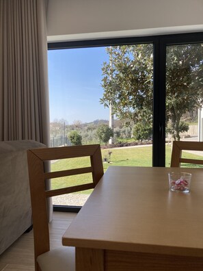 Sistema de insonorización y wifi gratis 