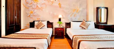 Standard Double or Twin Room | Egyptian cotton sheets, premium bedding, memory-foam beds, minibar