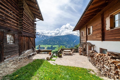 Terrace/patio. Apartment "Innerkaserbach" with Mountain View & Shared Garden