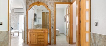 Vacation Home "Casa Unifamiliar Rio Barbate" with Private Terrace, A/C & Wi-Fi