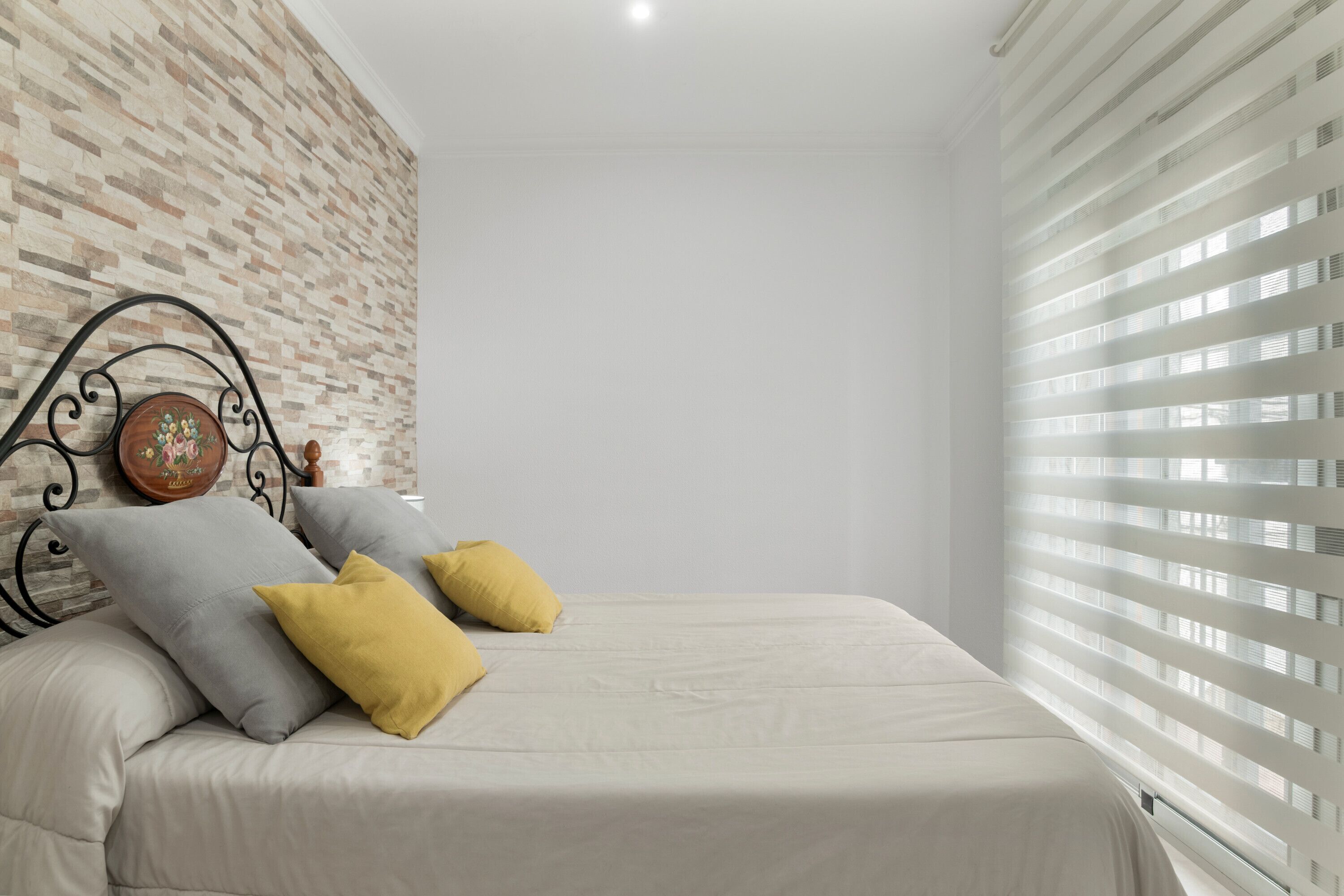 3 dormitorios, tabla de planchar con plancha, wifi gratis y ropa de cama