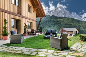 Terrace/patio - Apartment 'Villa Solinda Puccini' with Mountain View and Wi-Fi (Selva in Val Gardena)