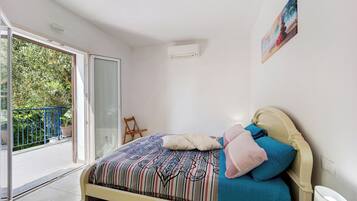 2 bedrooms, free WiFi, bed sheets