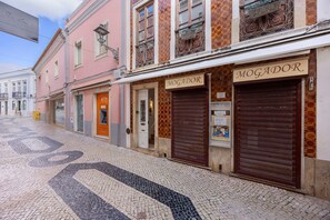 Exterior detail - Casa Miclá – Holiday Home with Wi-Fi and Air Conditioning (Lagos)