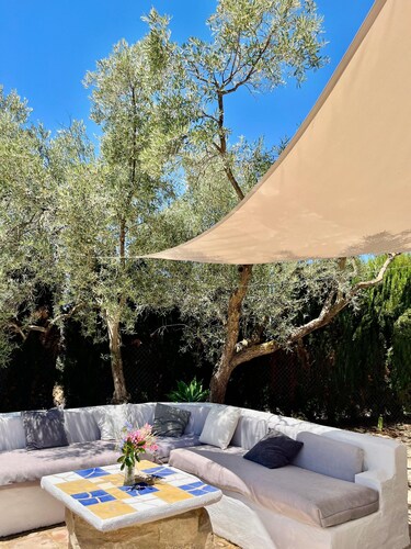 Holiday Home "El Llano de la Encina" with Mountain View, Private Pool & Wi-Fi