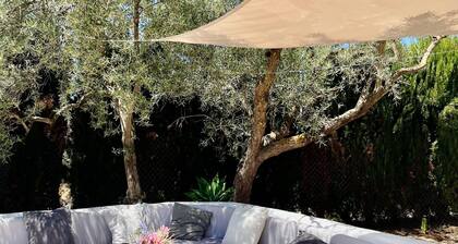 Holiday Home "El Llano de la Encina" with Mountain View, Private Pool & Wi-Fi