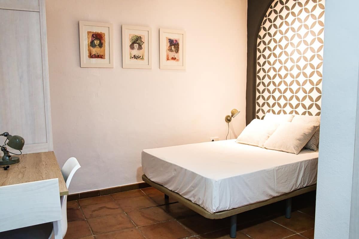 Doppia Economy | 2 camere, biancheria da letto di alta qualità, materassi in memory foam