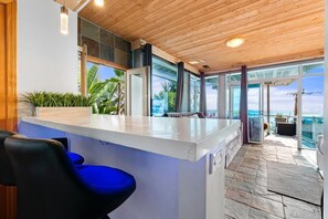 Interior - Breathtaking Oceanfront Studio | Sunset Cliffs (San Diego)