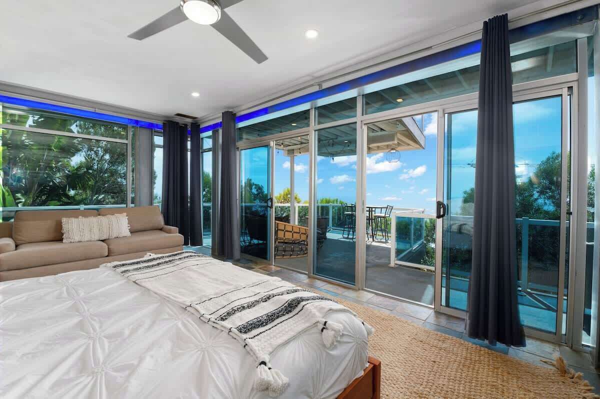 1 chambre, fer et planche à repasser, lit parapluie, Wi-Fi