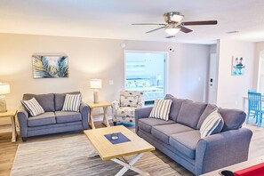 Smart TV, table tennis, books