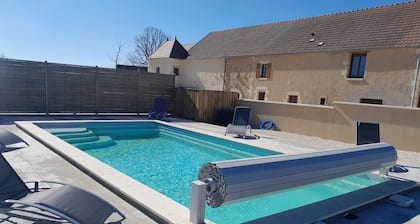 Maison Cécile 15/17 Pers Piscine Privée Chauffée Calme